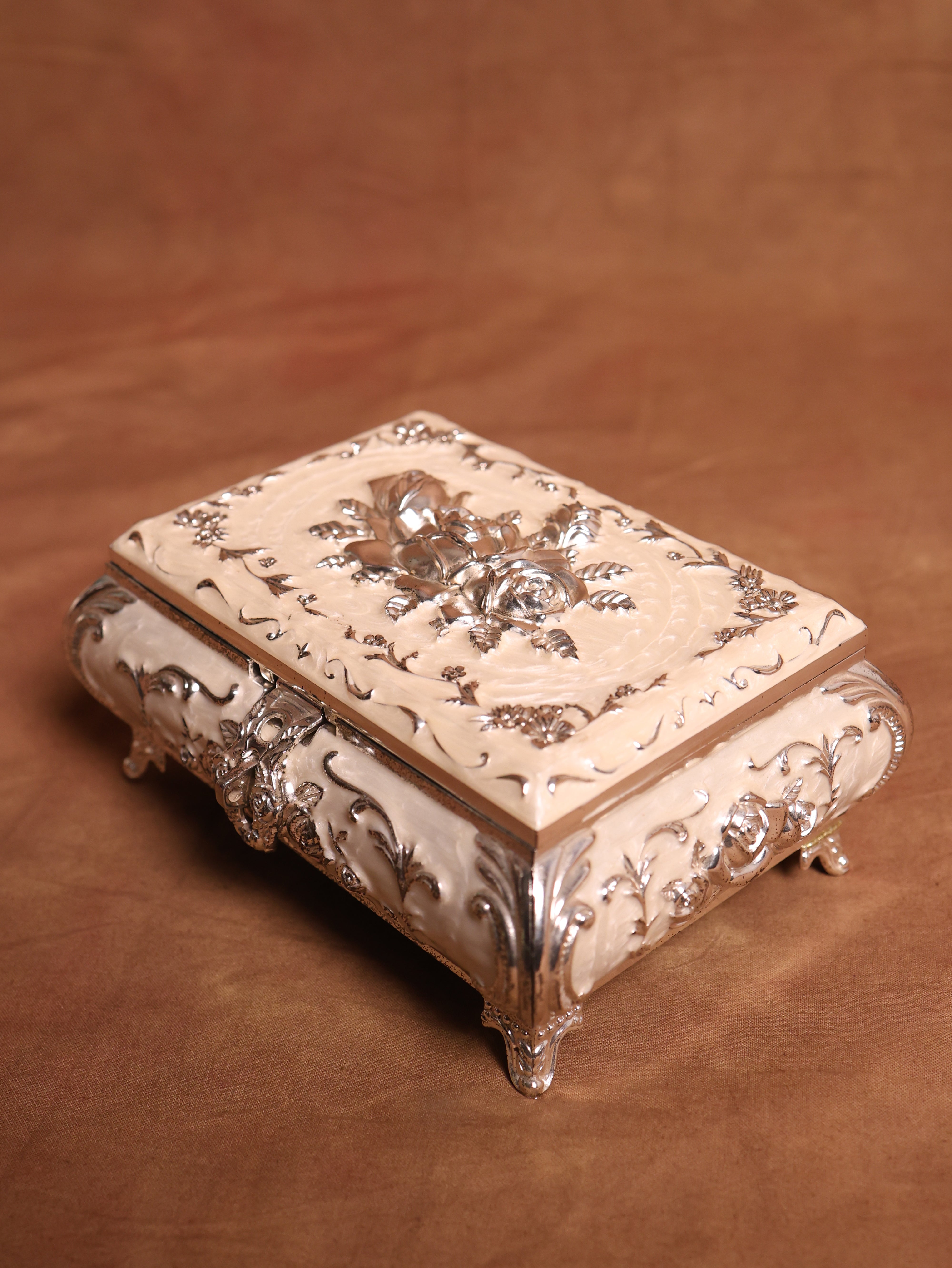 新品　Herlipto tweed jewelry box Athena Victorian Jewelry Box – stylivingindia