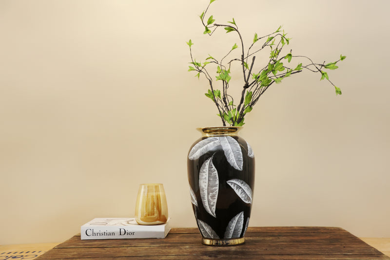 GRAIL VASE
