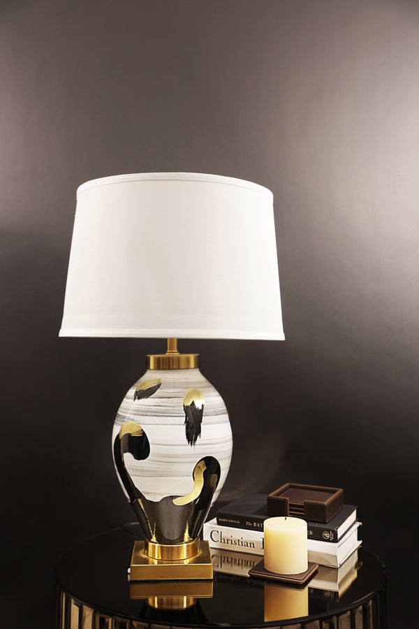 THE SWISH LAMP SHADE