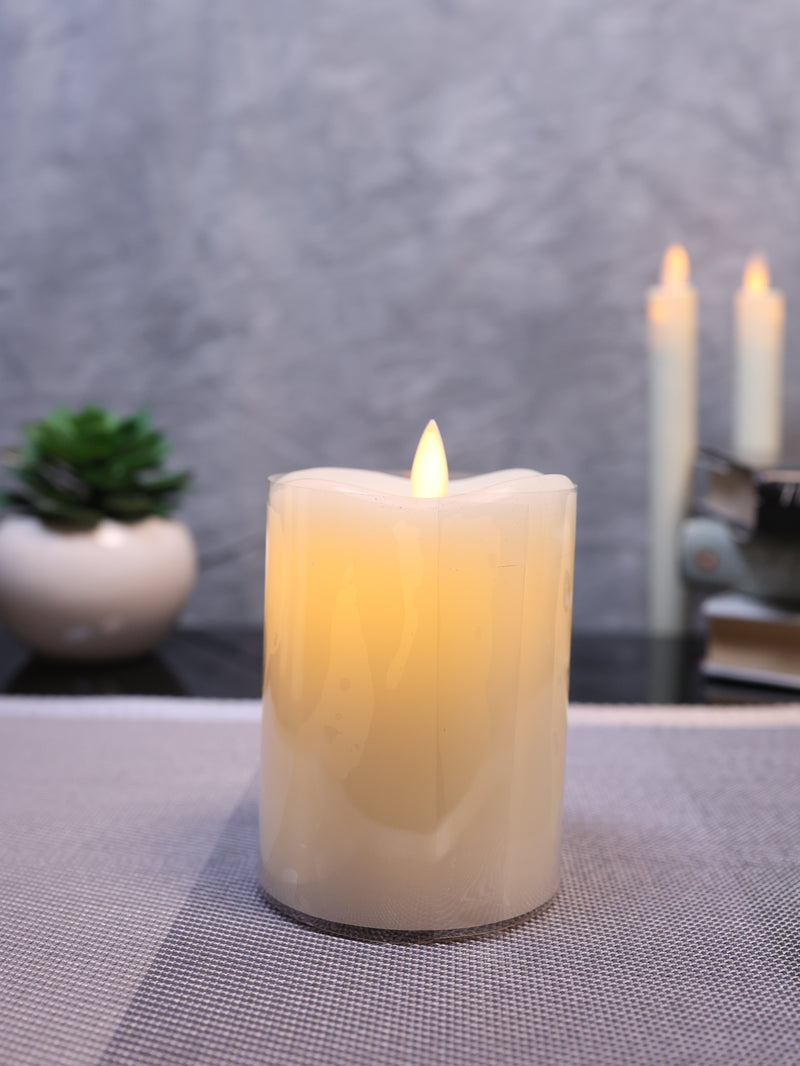 Glistening Snow Candles (Small)