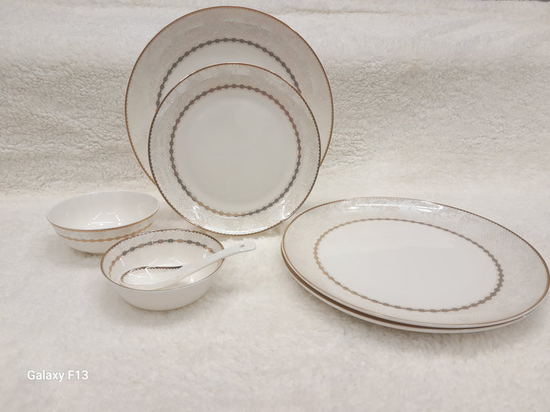 DOT&FLOWER BORDER DESING DINNER SET
