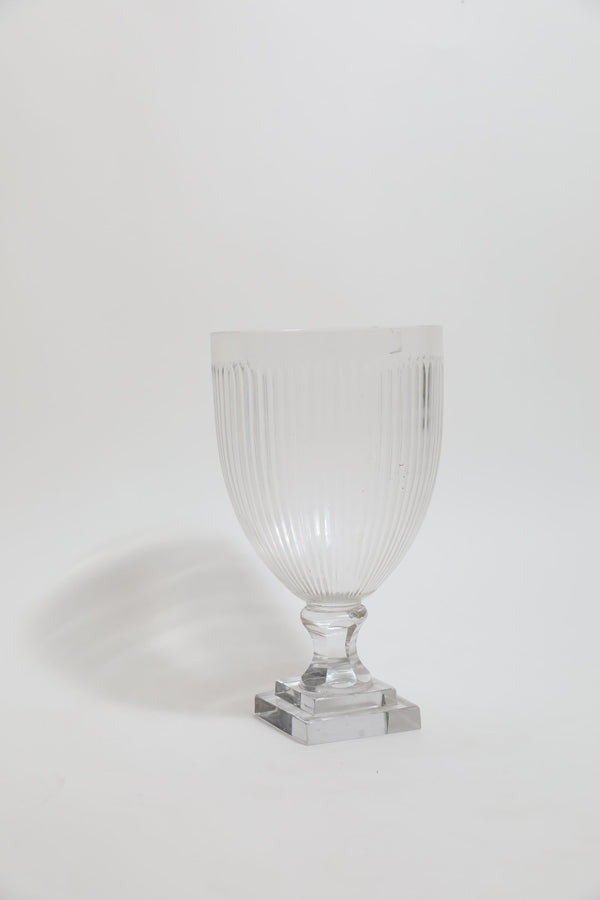 Pedestal Cirque Vase