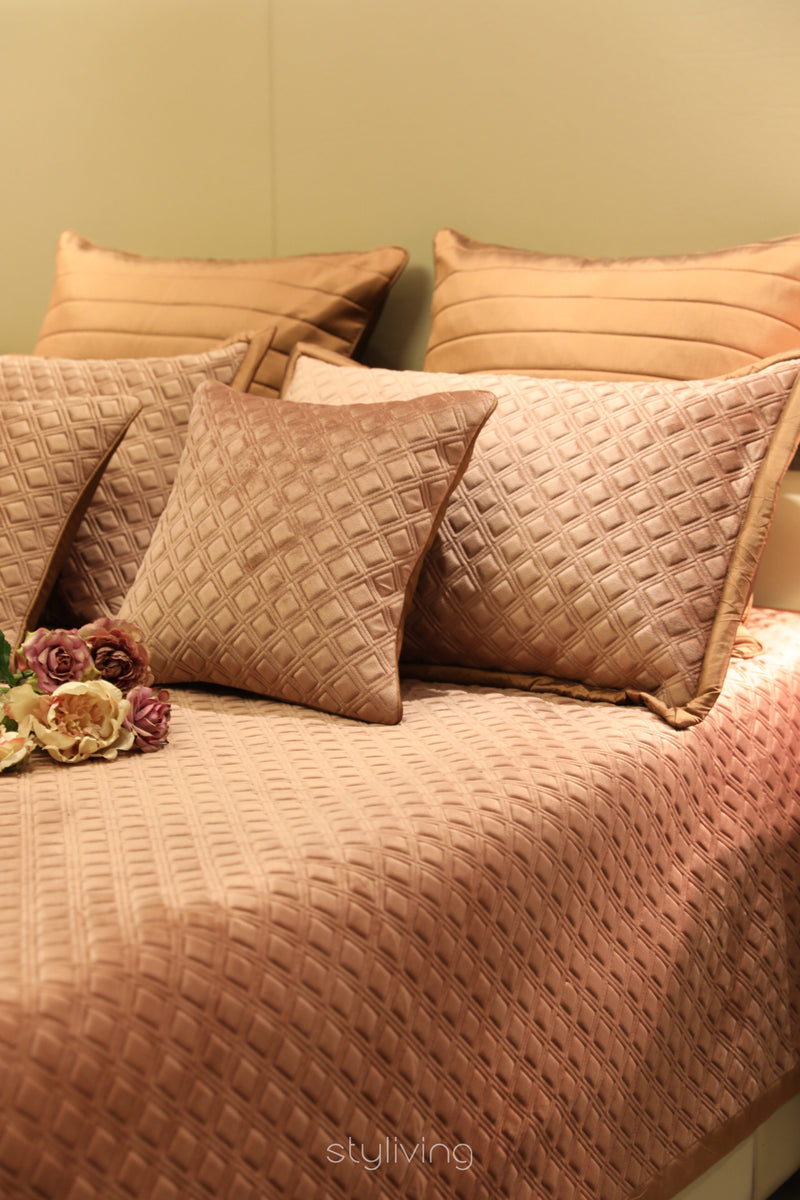 Dusky Pinky Quilted Velvet Bed Set
