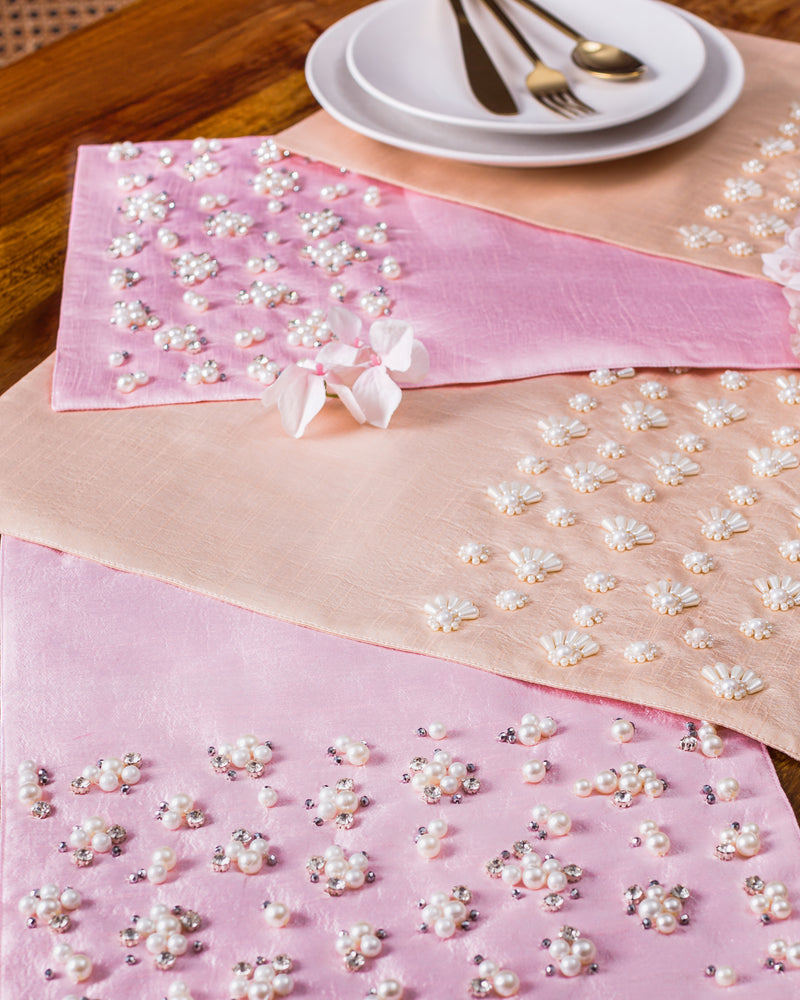 Silk Table Mats - Pearl party in Blush Pink