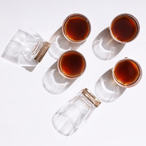 V shape whiskey glass with golden detail (set of 6)